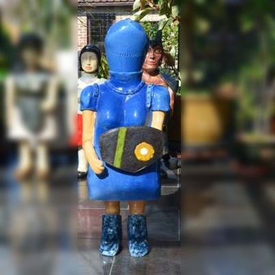 keramiek  -  hoogte 85 cm 