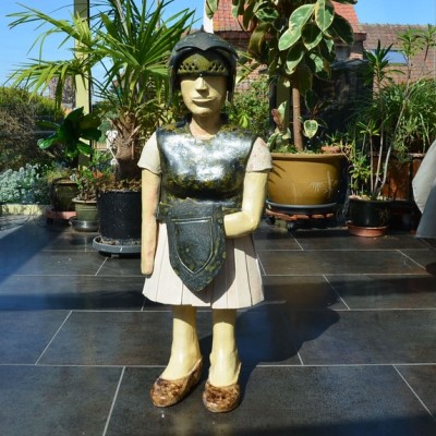 keramiek  -  hoogte 85 cm <br>