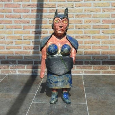 keramiek  -  hoogte 85 cm