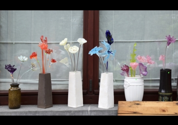 uit te kiezen     25-45 EUR / stuk